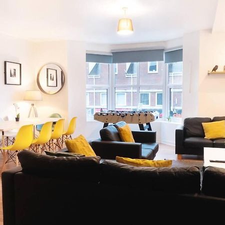 Apartment Up To 9 Close To Centre, Big Tv And Wifi Cardiff Eksteriør billede