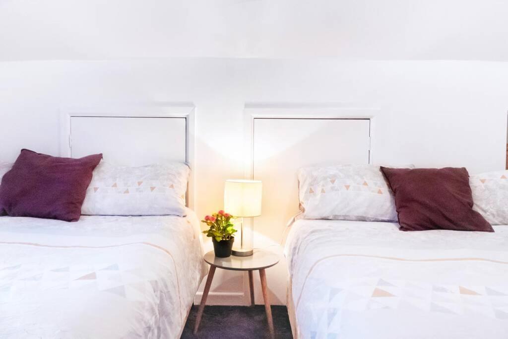 Apartment Up To 9 Close To Centre, Big Tv And Wifi Cardiff Eksteriør billede